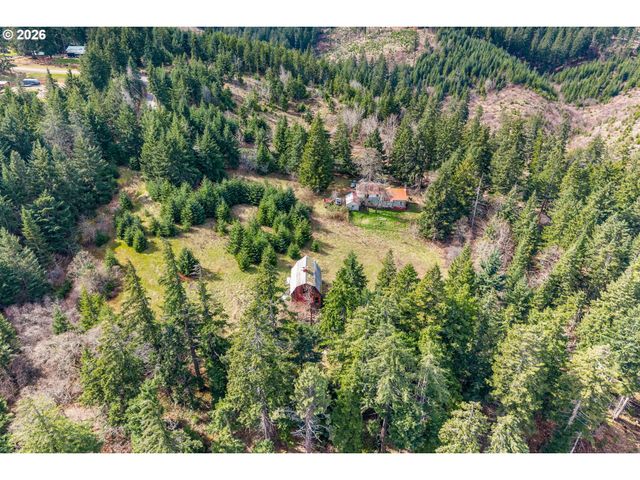 5195 YORK HILL Dr, Hood River, OR 97031