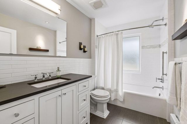 4711 Dupont Avenue S, Minneapolis, MN 55419