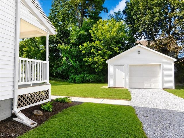 57 Tuttle Court, Geneva, OH 44041