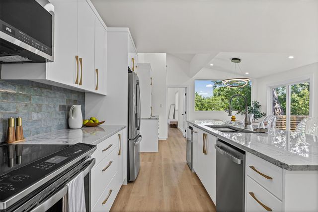 14602 General Williamson DR, Austin, TX 78734
