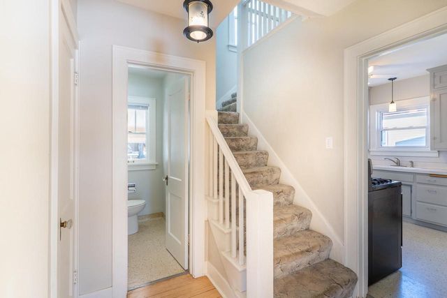 1226 S CLAY STREET, Green Bay, WI 54301