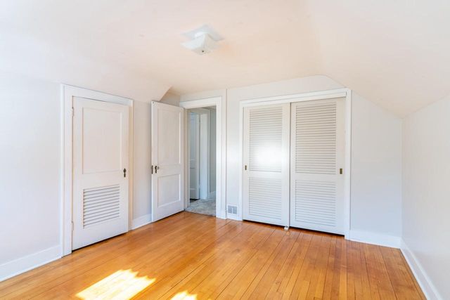 1226 S CLAY STREET, Green Bay, WI 54301