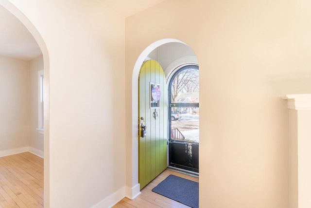 1226 S CLAY STREET, Green Bay, WI 54301