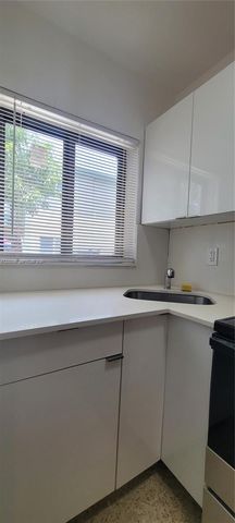 620 SW 6th Ave 2, Miami, FL 33130