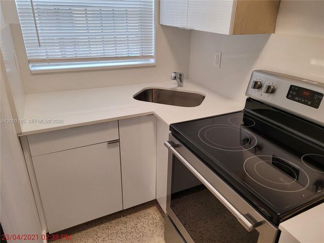 620 SW 6th Ave 2, Miami, FL 33130