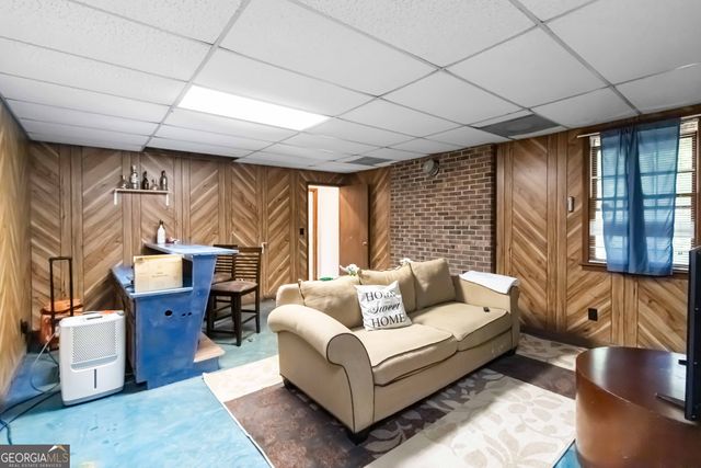 5272 Cumberland Way, Stone Mountain, GA 30087