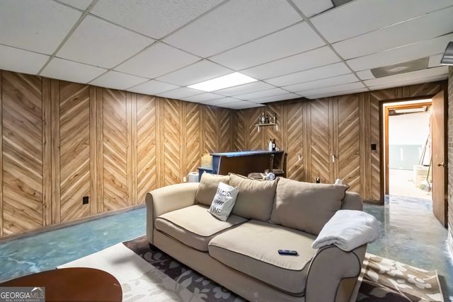 5272 Cumberland Way, Stone Mountain, GA 30087