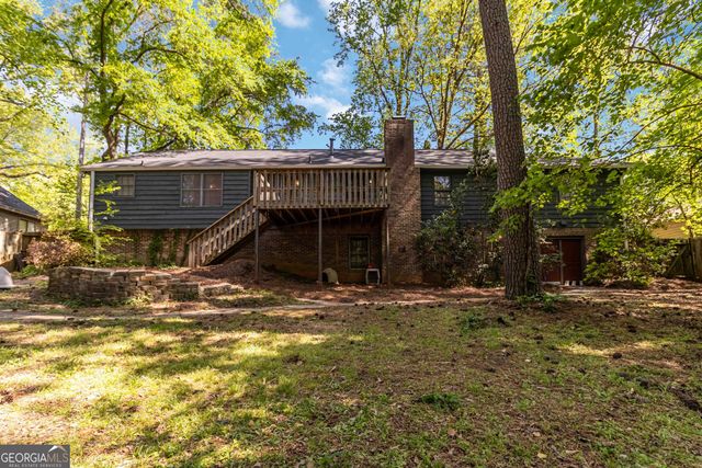 5272 Cumberland Way, Stone Mountain, GA 30087