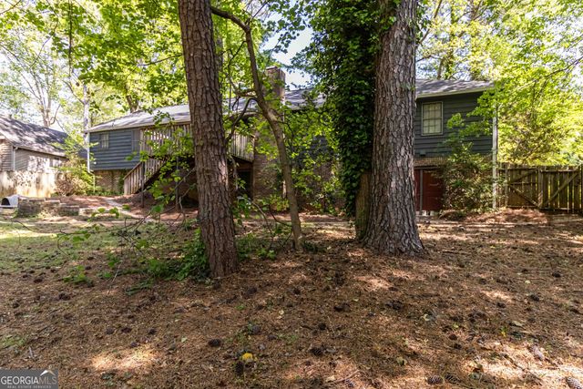 5272 Cumberland Way, Stone Mountain, GA 30087