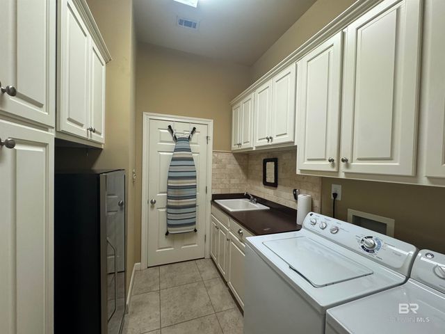 30851 Pine Court, Daphne, AL 36527