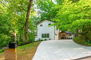 1461 Lively Ridge Road NE, Atlanta, GA 30329