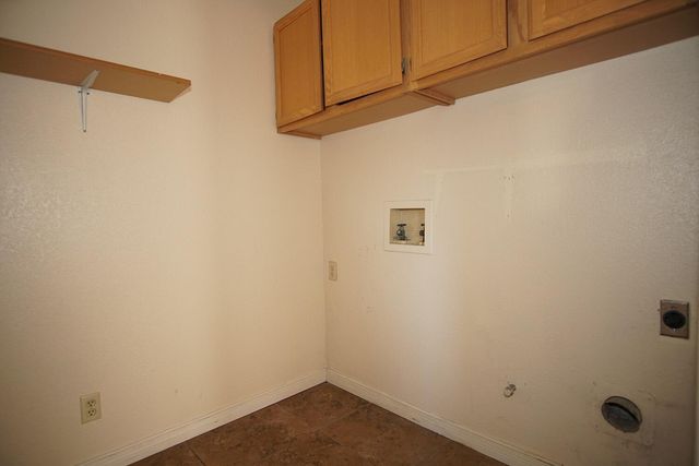2045 PUEBLO NUEVO Circle, El Paso, TX 79936