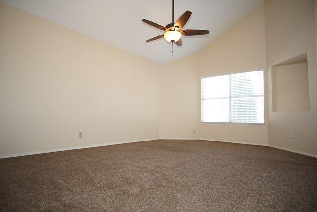 2045 PUEBLO NUEVO Circle, El Paso, TX 79936