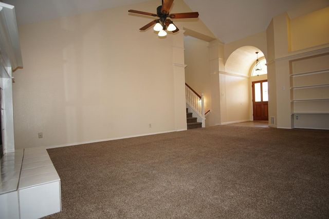 2045 PUEBLO NUEVO Circle, El Paso, TX 79936