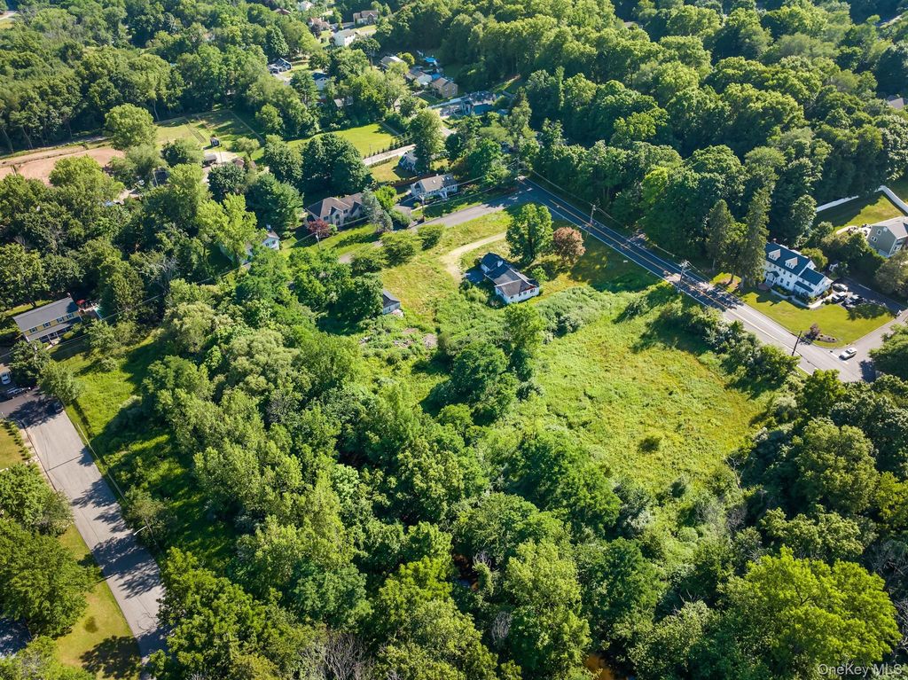 148 S Pascack Road, Nanuet, NY 10954 — photo 5