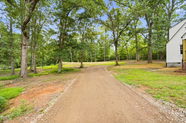 3734 E Lee Street, Greensboro, NC 27406