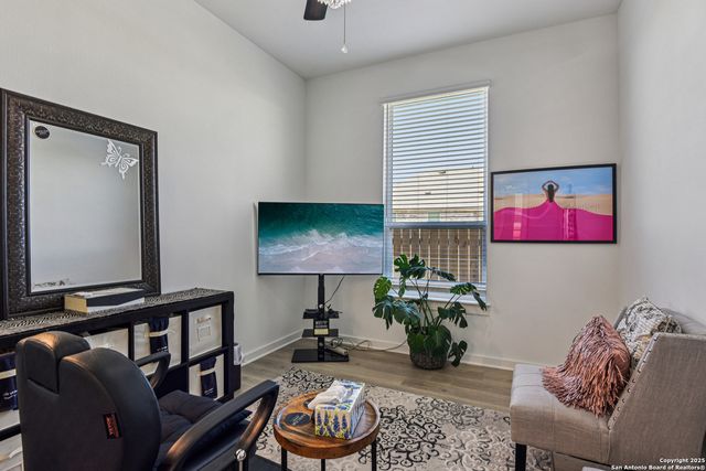 2848 Maximilian Ln, New Braunfels, TX 78130