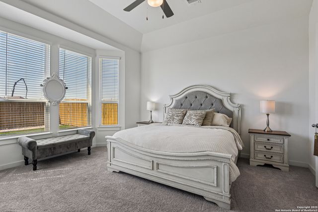 2848 Maximilian Ln, New Braunfels, TX 78130
