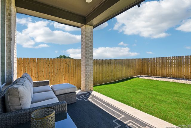 2848 Maximilian Ln, New Braunfels, TX 78130