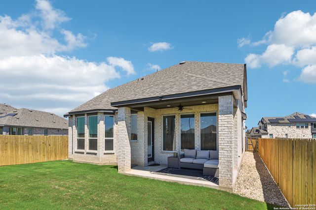 2848 Maximilian Ln, New Braunfels, TX 78130