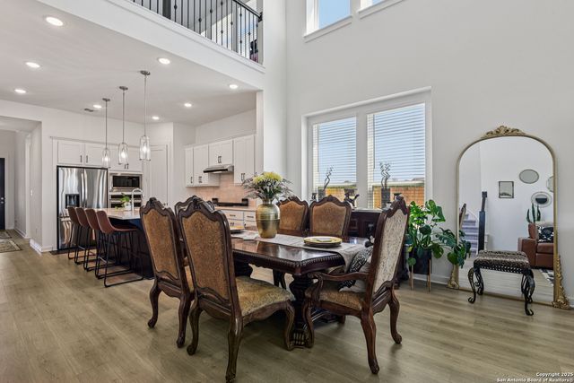 2848 Maximilian Ln, New Braunfels, TX 78130