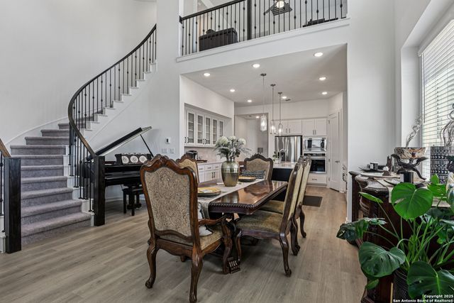 2848 Maximilian Ln, New Braunfels, TX 78130