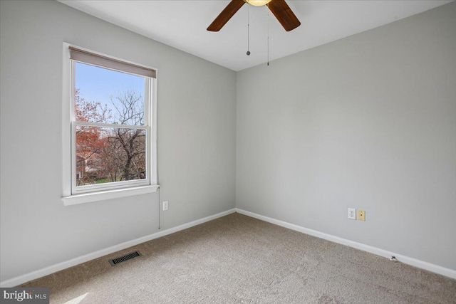 6405 LITTLE POTTERS LN, Alexandria, VA 22310