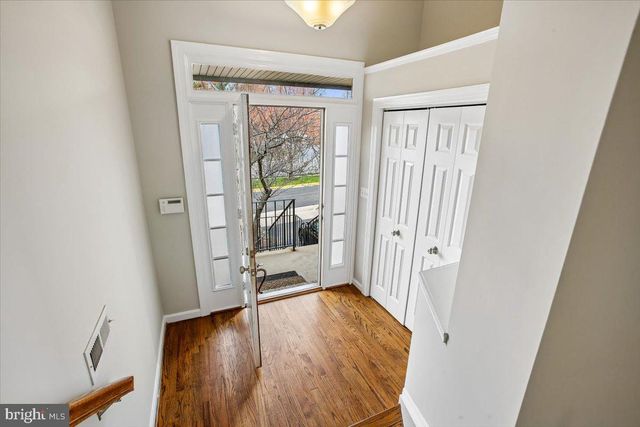 6405 LITTLE POTTERS LN, Alexandria, VA 22310