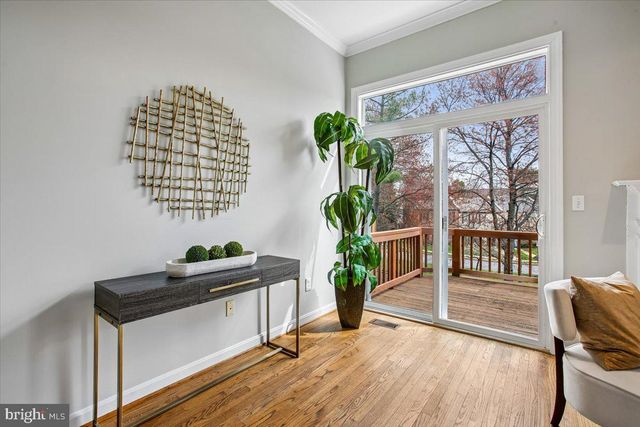 6405 LITTLE POTTERS LN, Alexandria, VA 22310