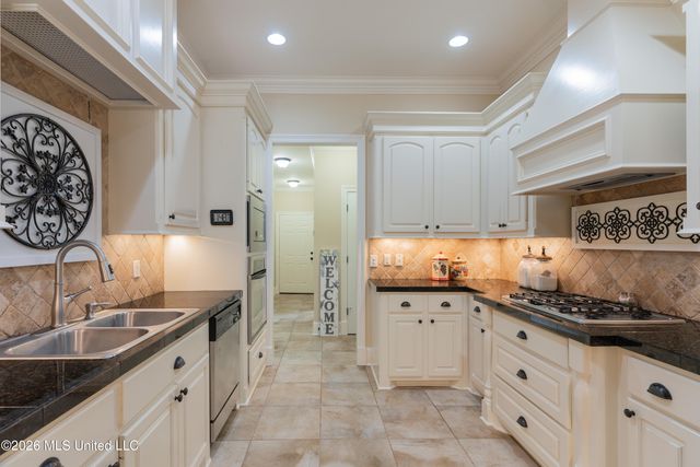 101 Leppingwell Drive, Madison, MS 39110