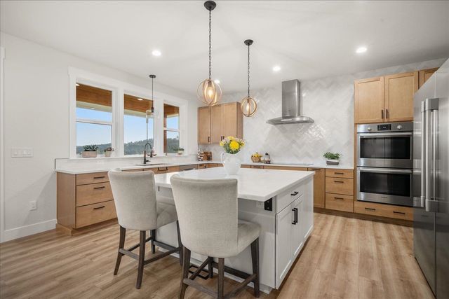 9597 N Peaceful Pine Ln, Spokane, WA 99224