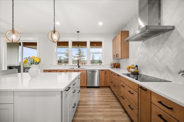 9597 N Peaceful Pine Ln, Spokane, WA 99224