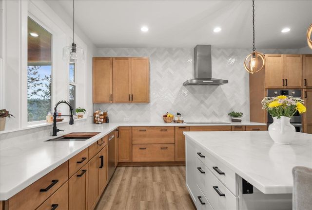 9597 N Peaceful Pine Ln, Spokane, WA 99224