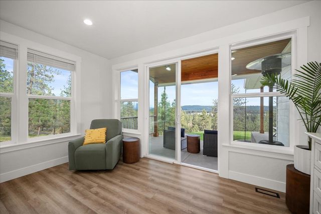 9597 N Peaceful Pine Ln, Spokane, WA 99224
