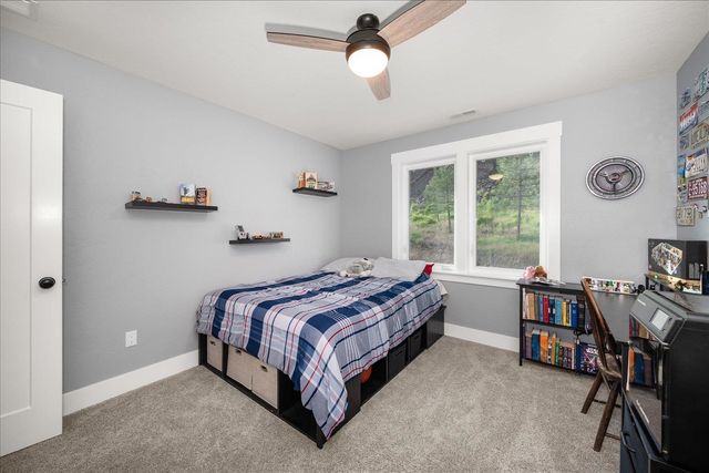 9597 N Peaceful Pine Ln, Spokane, WA 99224
