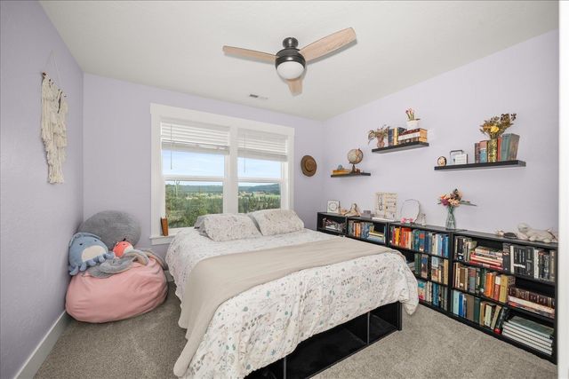 9597 N Peaceful Pine Ln, Spokane, WA 99224