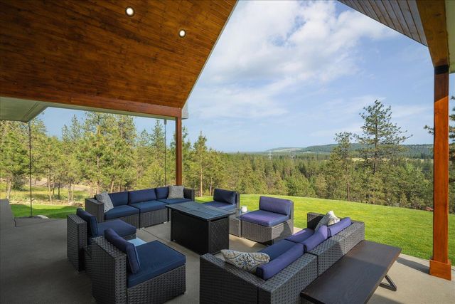 9597 N Peaceful Pine Ln, Spokane, WA 99224