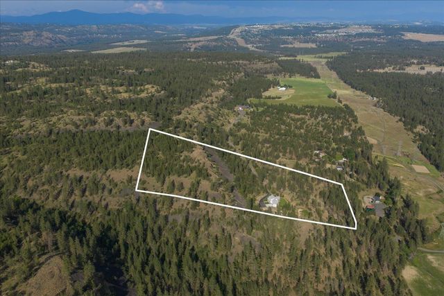 9597 N Peaceful Pine Ln, Spokane, WA 99224