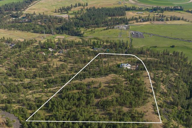 9597 N Peaceful Pine Ln, Spokane, WA 99224