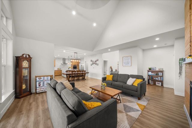 9597 N Peaceful Pine Ln, Spokane, WA 99224