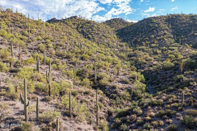 9278 E LIMOUSIN Drive 15B, Scottsdale, AZ 85262