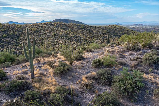 9278 E LIMOUSIN Drive 15B, Scottsdale, AZ 85262