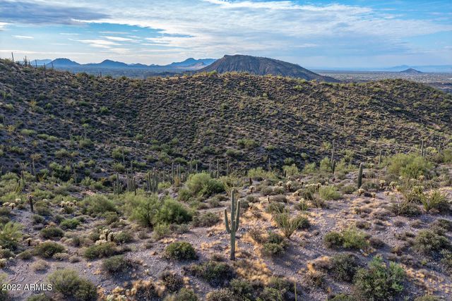 9278 E LIMOUSIN Drive 15B, Scottsdale, AZ 85262
