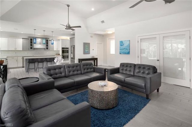 920 E Inlet DR, Marco Island, FL 34145