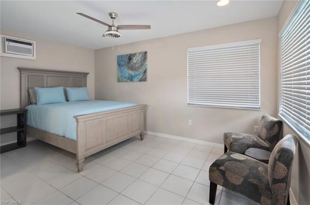 920 E Inlet DR, Marco Island, FL 34145