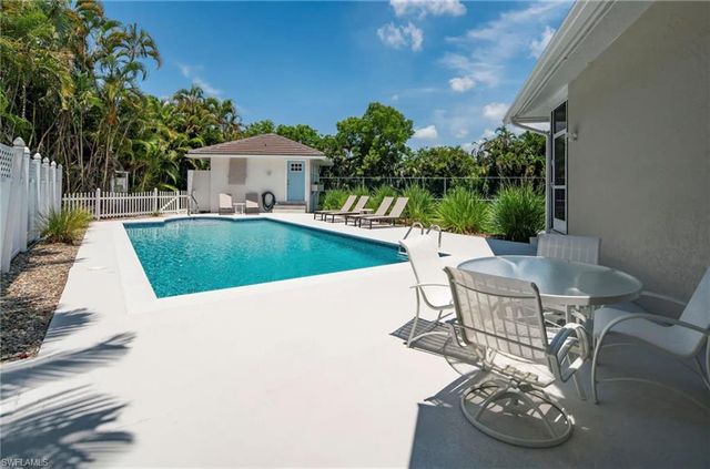 920 E Inlet DR, Marco Island, FL 34145