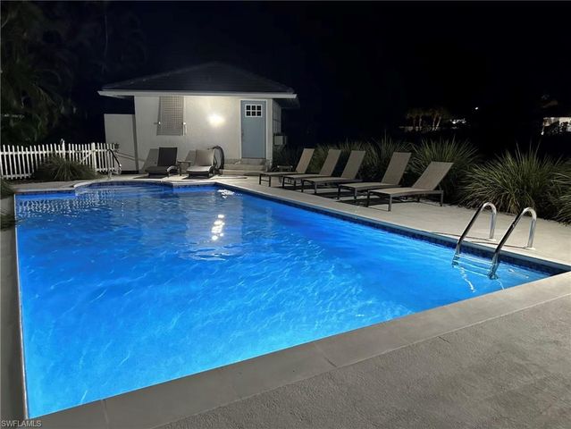 920 E Inlet DR, Marco Island, FL 34145