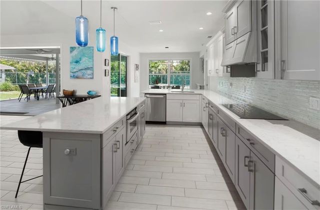 920 E Inlet DR, Marco Island, FL 34145