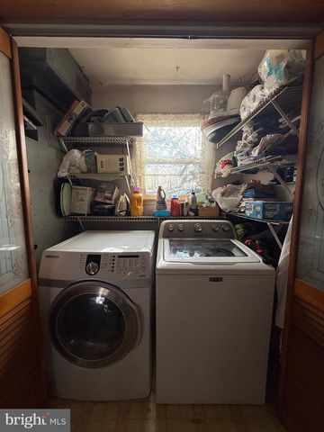 8715 OLD HARFORD RD, Baltimore, MD 21234