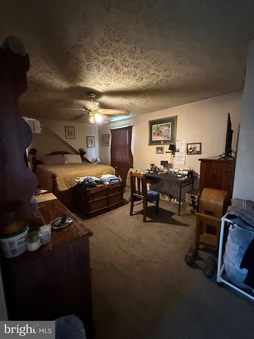 8715 OLD HARFORD RD, Baltimore, MD 21234